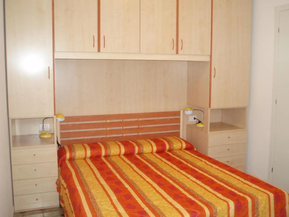 Modern Flat With Terrace - Beahost Rentals Bibione Italy